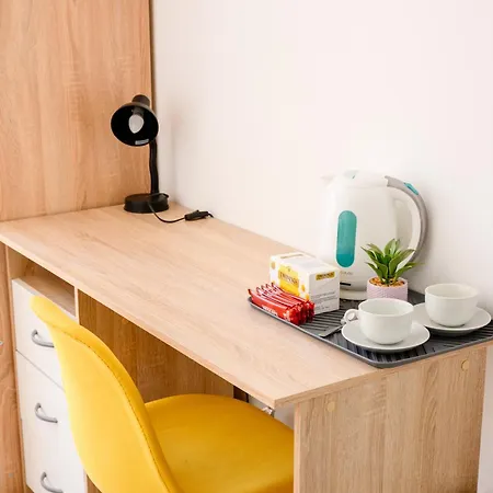 F8-1 Spacious * Sliema