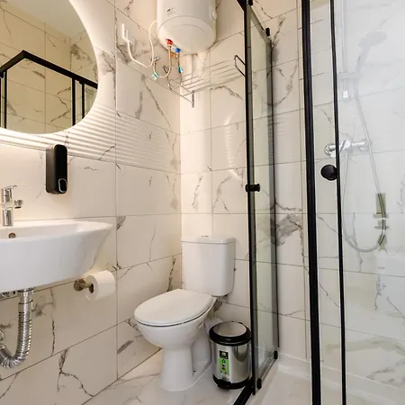 F8-1 Spacious * Sliema