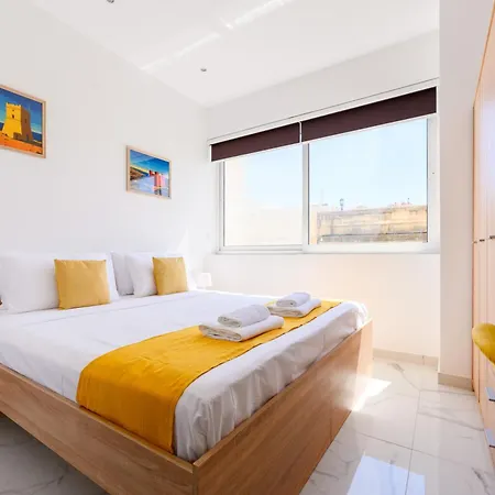 F8-1 Spacious Séjour chez l'habitant Sliema