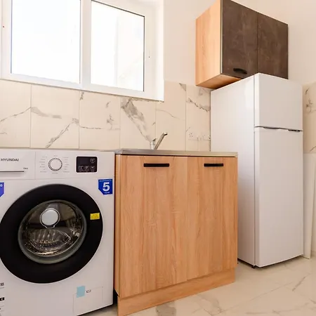 F8-1 Spacious Séjour chez l'habitant *